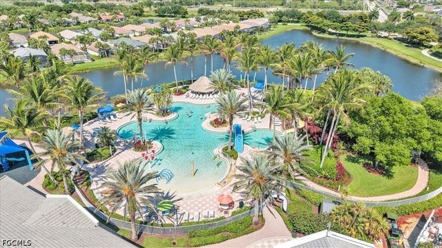2615 Vareo CT, Cape Coral, FL 33991