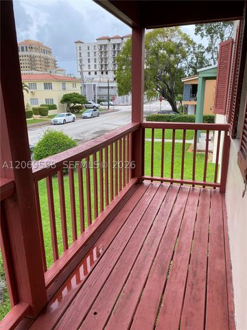 33 Madeira Ave 3, Coral Gables, FL 33134