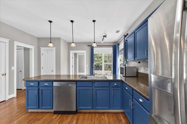 500 Hawthorne Avenue, Summerville, SC 29483