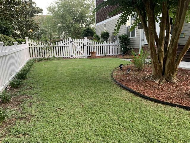 500 Hawthorne Avenue, Summerville, SC 29483