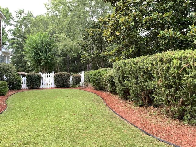 500 Hawthorne Avenue, Summerville, SC 29483