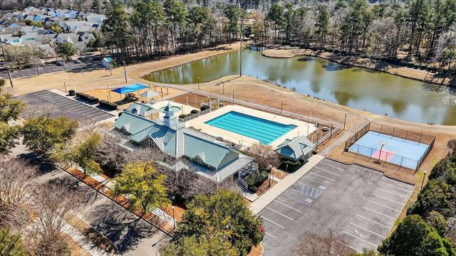 500 Hawthorne Avenue, Summerville, SC 29483