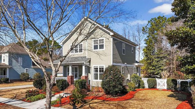 500 Hawthorne Avenue, Summerville, SC 29483