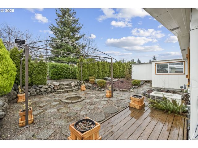 17041 Sw ELDORADO Dr, Portland, OR 97224