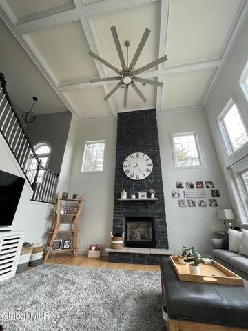 21 Veranda Lane, Queensbury, NY 12804