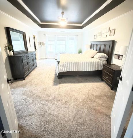 21 Veranda Lane, Queensbury, NY 12804