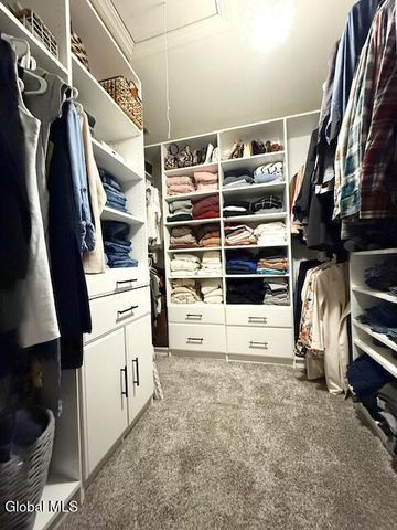 21 Veranda Lane, Queensbury, NY 12804