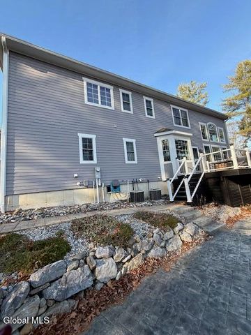 21 Veranda Lane, Queensbury, NY 12804