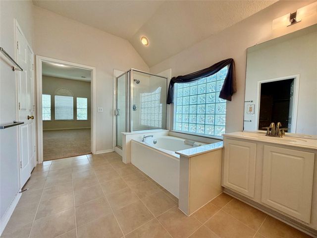 7426 Maple Run Drive, Sugar Land, TX 77479