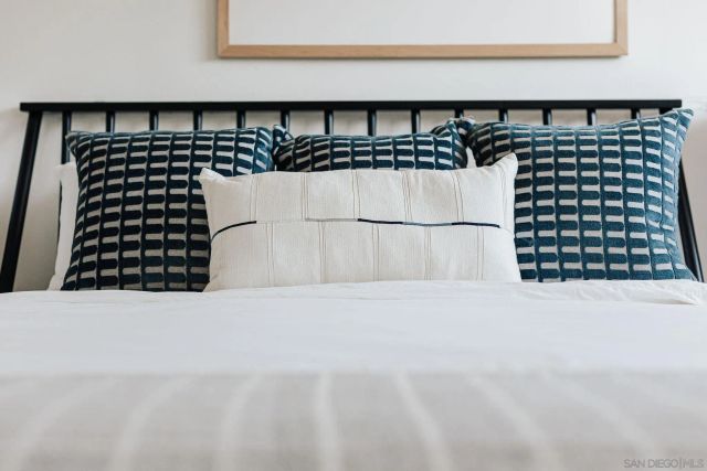 3805 Atascadero Dr, San Diego, CA 92107