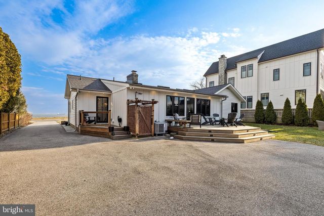 113 BAY DR, Annapolis, MD 21403