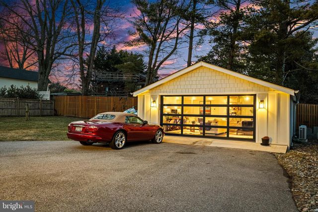 113 BAY DR, Annapolis, MD 21403