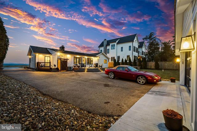 113 BAY DR, Annapolis, MD 21403