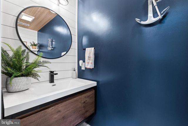 113 BAY DR, Annapolis, MD 21403