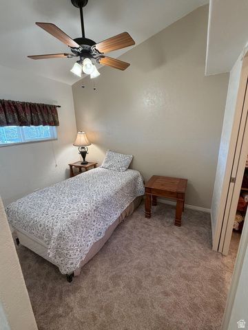 45 REDBLUFF DR, Hurricane, UT 84737