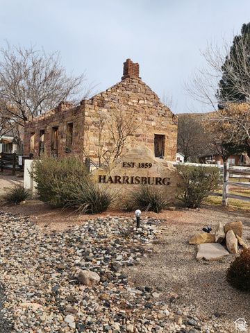 45 REDBLUFF DR, Hurricane, UT 84737