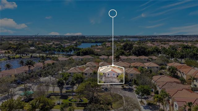 16922 SW 35th St, Miramar, FL 33027