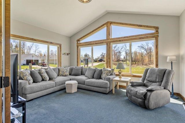 11413 Legacy Court, Brainerd, MN 56401