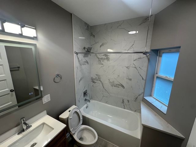 6426 S INGLESIDE Avenue 1, Chicago, IL 60619