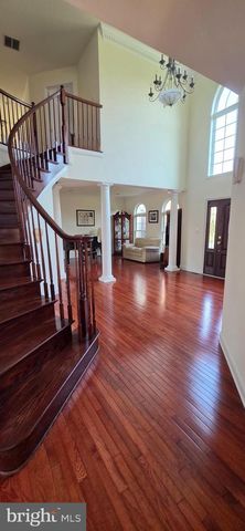11 ANGELO CT, Monroe Twp, NJ 08831