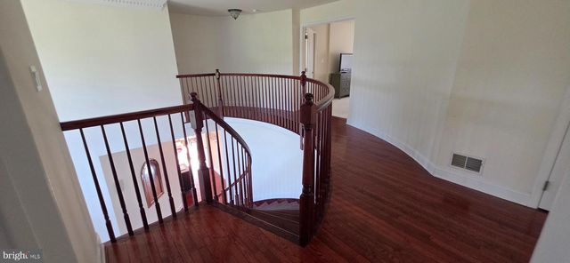 11 ANGELO CT, Monroe Twp, NJ 08831