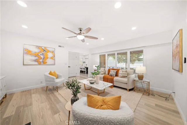 1611 S Pomona D13, Fullerton, CA 92832
