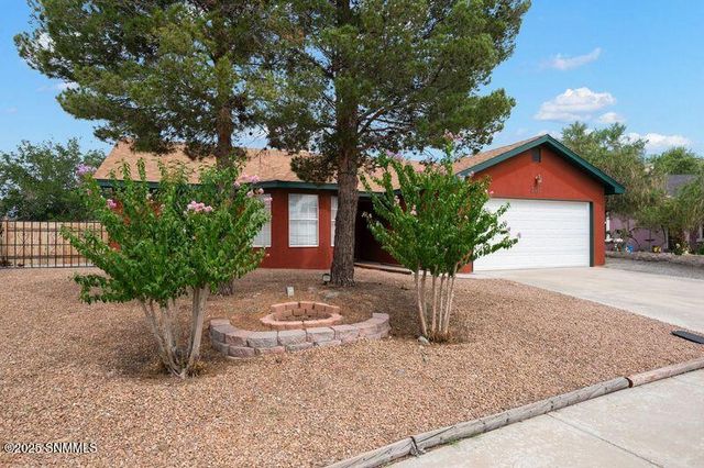3917 Crystal Place, Las Cruces, NM 88012