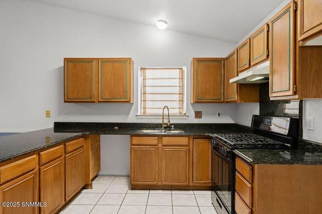 3917 Crystal Place, Las Cruces, NM 88012