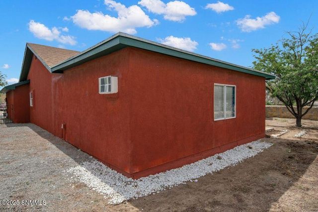 3917 Crystal Place, Las Cruces, NM 88012