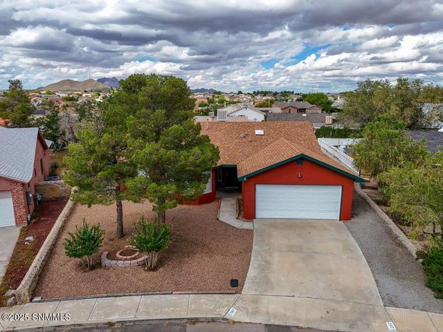 3917 Crystal Place, Las Cruces, NM 88012