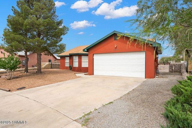 3917 Crystal Place, Las Cruces, NM 88012