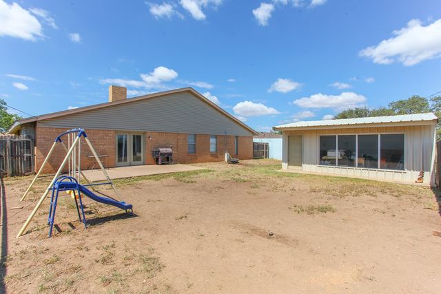 2601 Central Dr, Big Spring, TX 79720