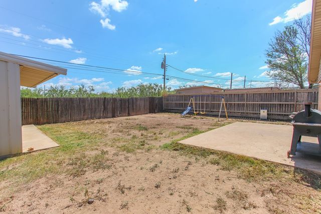 2601 Central Dr, Big Spring, TX 79720