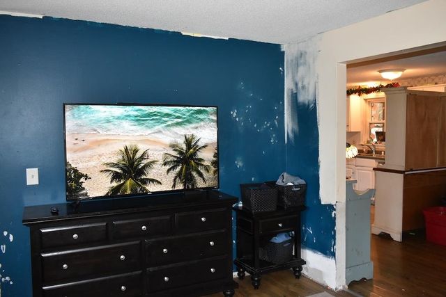 411 Mont Vernon Road, Milford, NH 03055