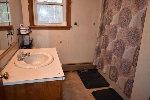 411 Mont Vernon Road, Milford, NH 03055