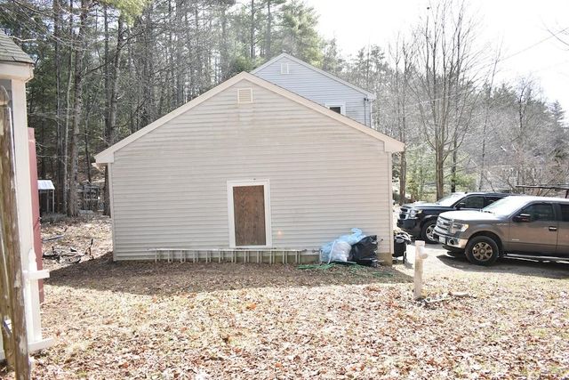 411 Mont Vernon Road, Milford, NH 03055