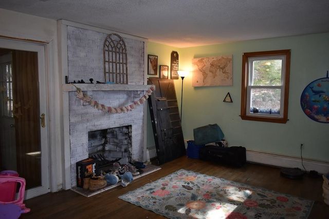 411 Mont Vernon Road, Milford, NH 03055