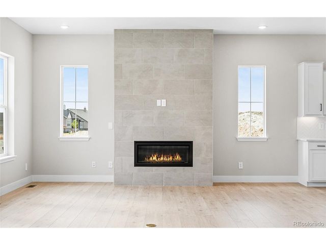 8831 S Quemoy St, Aurora, CO 80016