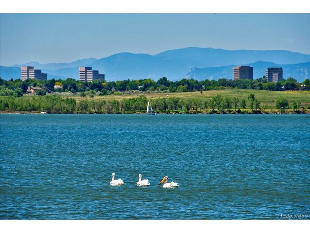 8831 S Quemoy St, Aurora, CO 80016