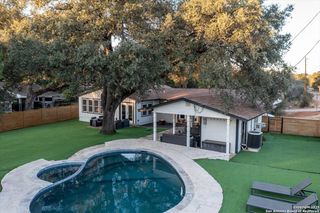 301 W. Briarway, Marble Falls, TX 78654