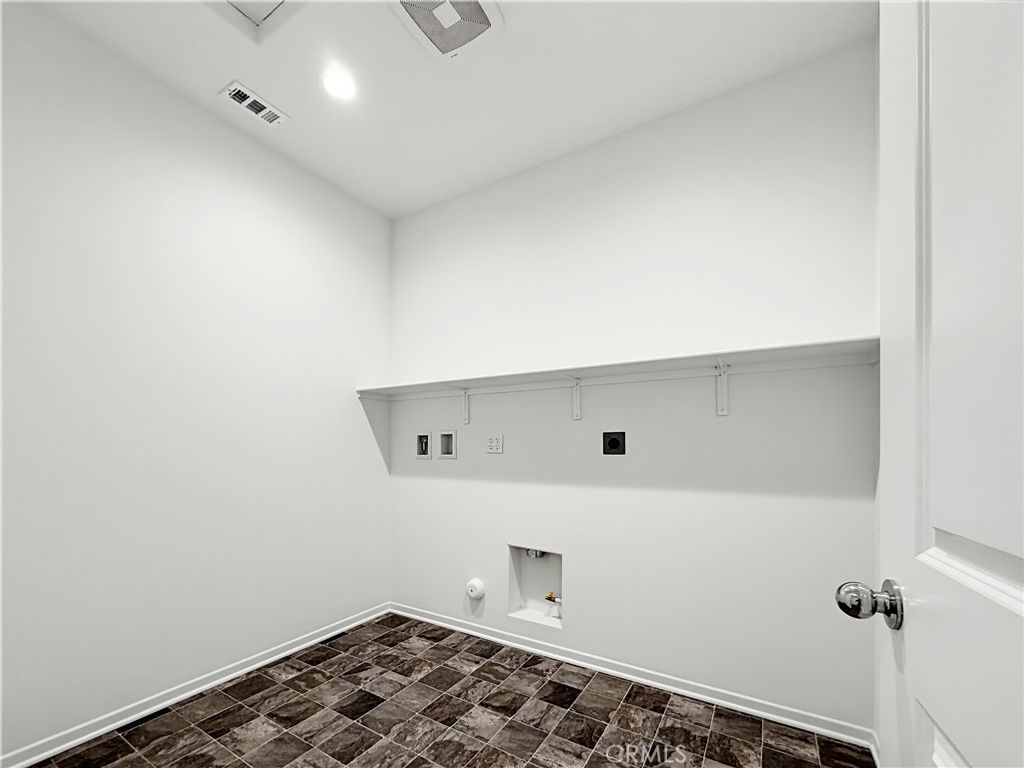 4213 Myrtle, Lake Elsinore, CA 92530 — photo 4