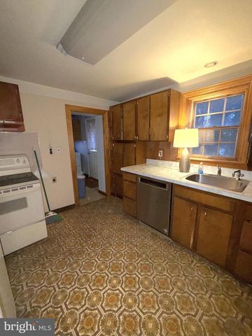 307 HASTINGS AVE, Wallingford, PA 19086