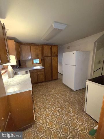 307 HASTINGS AVE, Wallingford, PA 19086