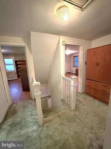 307 HASTINGS AVE, Wallingford, PA 19086