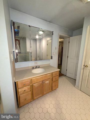 307 HASTINGS AVE, Wallingford, PA 19086