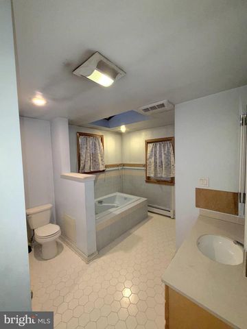 307 HASTINGS AVE, Wallingford, PA 19086