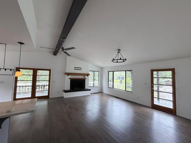 24110 Oakmont Way, Auburn, CA 95602