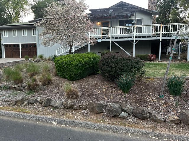 24110 Oakmont Way, Auburn, CA 95602