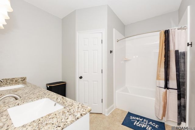 732 Elk Lake Dr, Baton Rouge, LA 70816