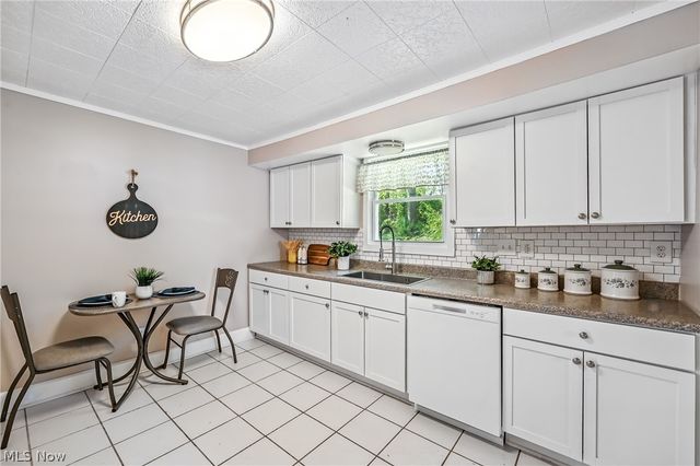 46 Matta Avenue, Youngstown, OH 44509